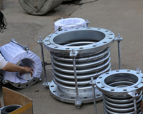 內(nèi)壓式波紋<a href=http://www.tjhrq.com target=_blank class=infotextkey>補(bǔ)償器</a>的安裝