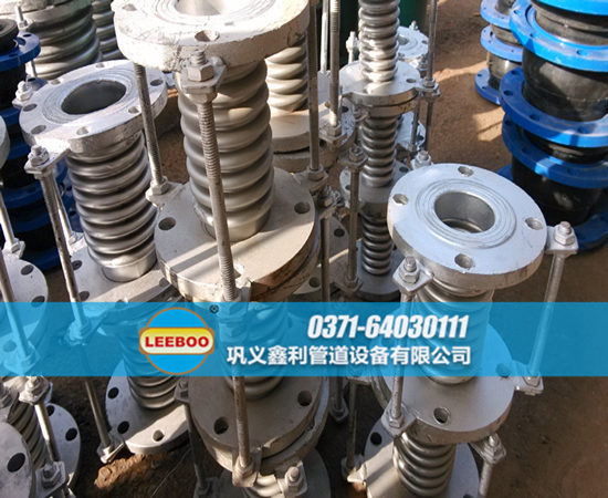 不銹鋼<a href=http://www.tjhrq.com target=_blank class=infotextkey>補償器</a>施工圖